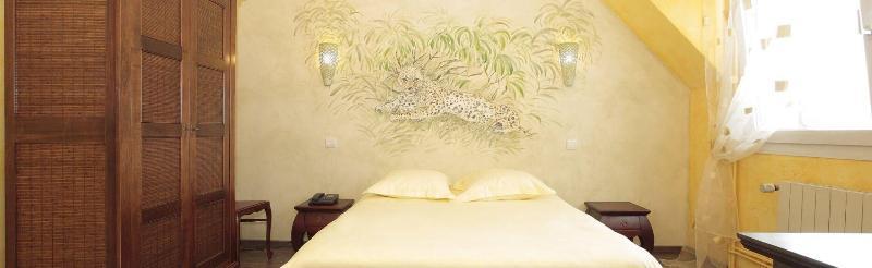 Hotel Champ Alsace Haguenau Bagian luar foto
