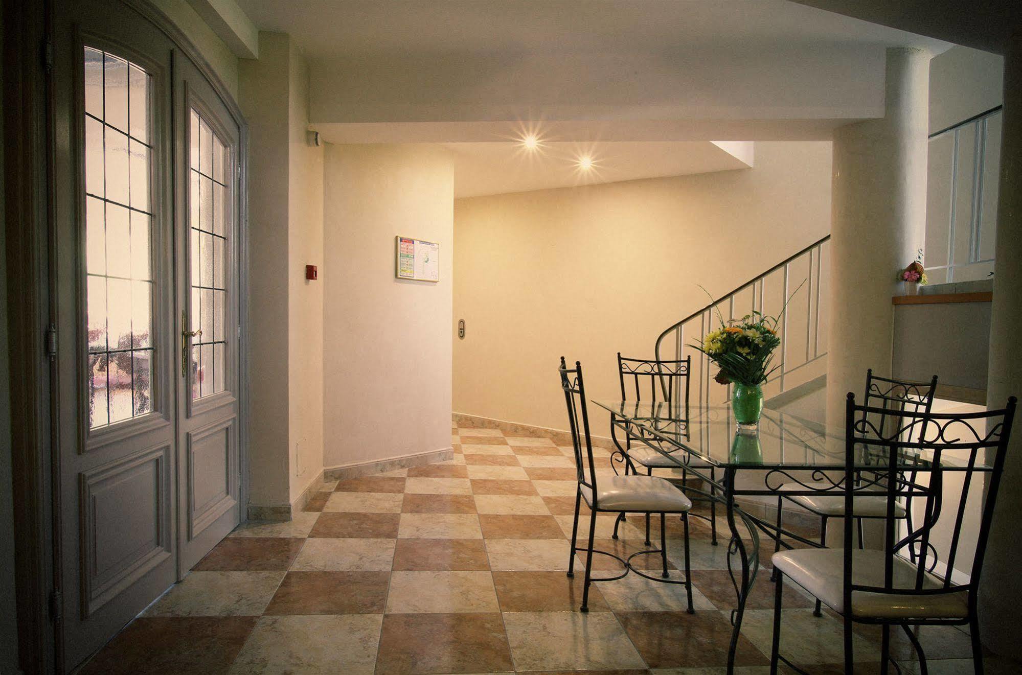 Hotel Champ Alsace Haguenau Bagian luar foto